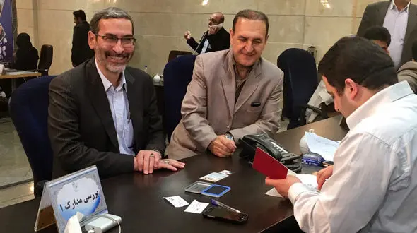 پورمختار برای ثبت نام در انتخابات ریاست جمهوری در وزارت کشور حضور یافت+عکس