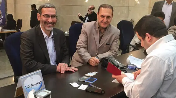 پورمختار برای ثبت نام در انتخابات ریاست جمهوری در وزارت کشور حضور یافت+عکس