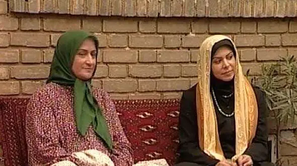 رونمایی از پسر خوش قد و بالای فلور نظری، نسرینِ سریال خانه به دوش+عکس/ماشالا کپی برابر اصل مامانشه!
