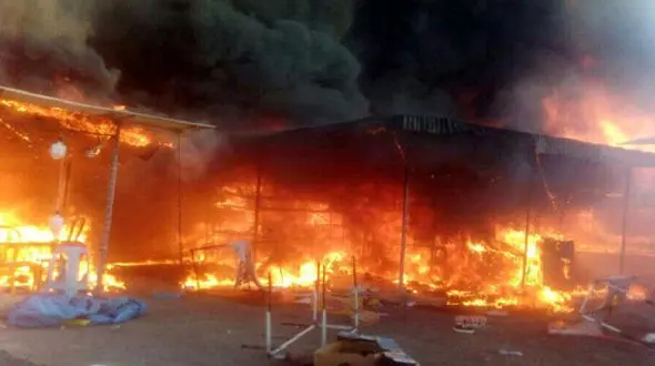 جزئیات خودکشی دسته جععی 12 تن در بندرعباس / مردی تهدیدش را عملی کرد!