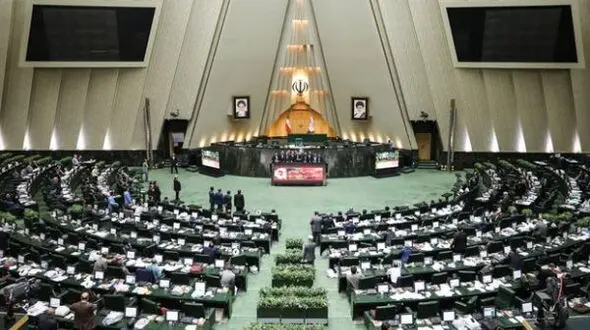 درخواست پیگیری اهانت امام جمعه استان مازندران به نمایندگان