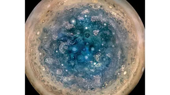 
تصاویری فوق العاده دیدنی از سیاره مشتری!
