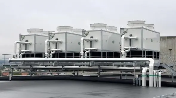 علت همزمانی قطعی برق و اینترنت  /  معاون وزیر توضیح داد