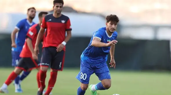 رقابت استقلال، فولاد و ملوان در جذب یک بازیکن!