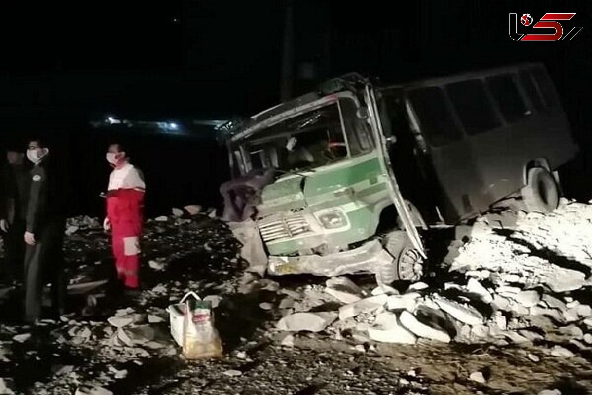 حال 4 مصدوم حادثه تصادف کنارگذر بوکان به میاندوآب وخیم است