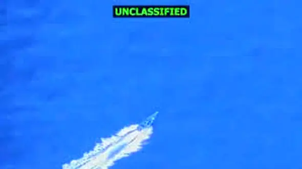 حمله مرگبار آمریکا به شناور ونزوئلا؛ واقعیت یا بهانه حمل مواد مخدر؟ + فیلم