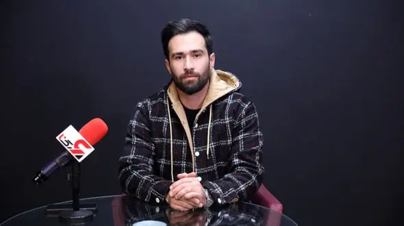 پورفرج: قهرمانان کشور مجبورند کارهای سطح پایین انجام بدهند/ آنها که مدال ندارند معروفترند  + فیلم