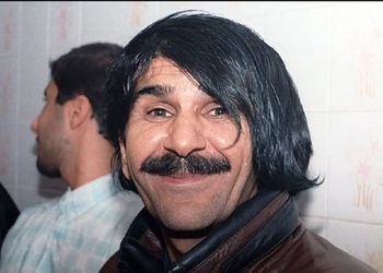 شعرخوانی باشکوه و سوزناک زنده یاد حسین پناهی / چه با سوز دل میخونه خودش داره اشک میریزه