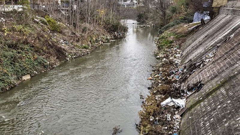 رودخانه ای در رشت