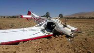 سقوط هواپیمای فوق سبک در مرودشت+عکس محل حادثه