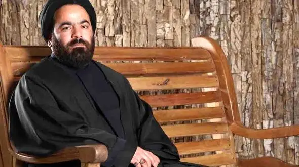 روحانی سرشناس خلع لباس شد / دادستان تهران شکایت کرد + عکس