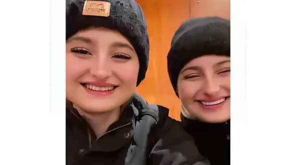 عکس هنری سارا و نیکا در کنار هم