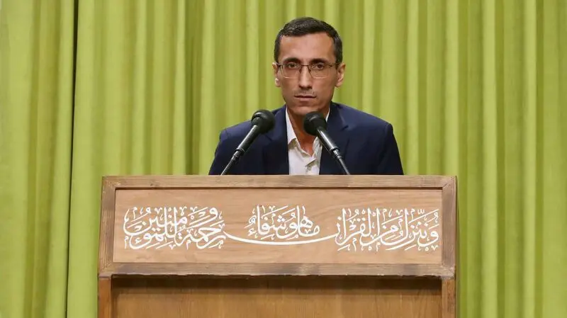 حضرت آیت الله خامنه ای رهبر معظم انقلاب در دیدار هزاران نفر از معلمان و فرهنگیان سراسر کشور به مناسبت روز معلم	