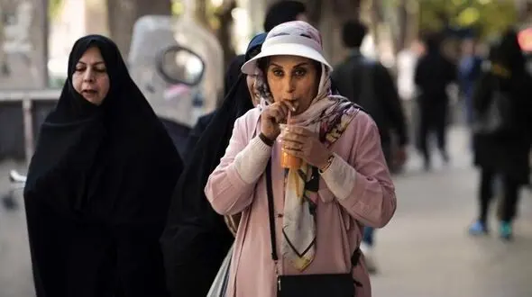 اولین عکس از فاطمه معتمدآریا در عامه پسند