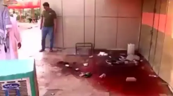 اولین فیلم لحظاتی پس از انفجار انتحاری ناصریه عراق / شهادت 8 ایرانی در عراق