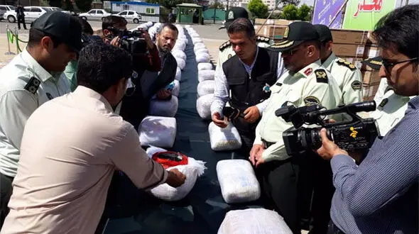 کشف یک تن و ۴۰۰ کیلوگرم حشیش و تریاک در شرق تهران