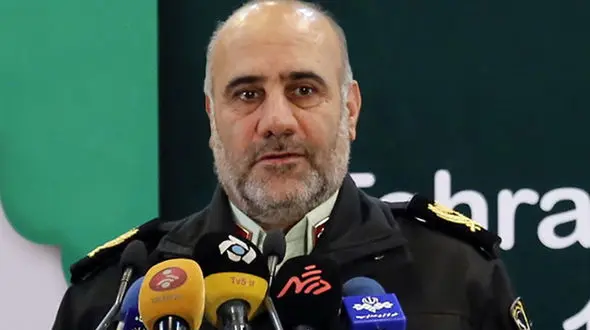 تذکر به ماموران پلیس درباره برخورد با دختران بدحجاب / رییس پلیس تهران خبر داد
