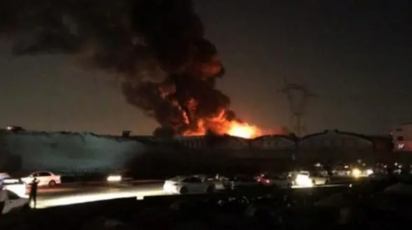 آتش سوزی مهیب کارخانه «اکتیو» در کرج