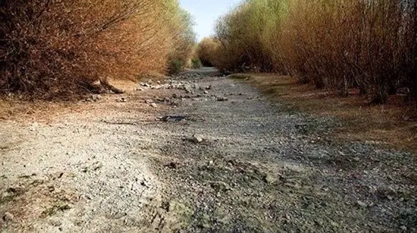 رودخانه ارس یک روز بدون آب را ثبت کرد/ زنگ بحران اقلیمی در شمال غرب ایران به صدا در آمد