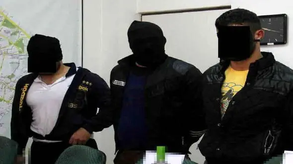 3 شرور در نزدیکی دادگستری البرز با قمه جولان دادند / پایان وحشت آوری اوباش