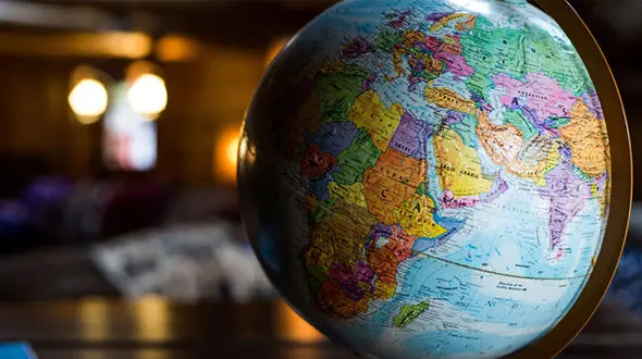 خطر رکود در کمین جهان