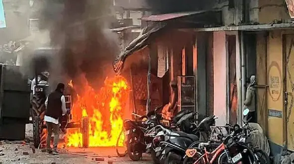 4 کشته در درگیری پلیس با معترضان در هند + جزییات