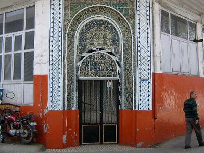 حمام 200 ساله فومن؛ میراثی ارزشمند در سایه بی‌ توجهی + فیلم