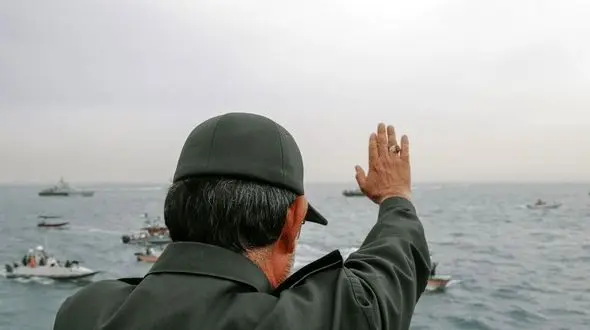 آخرین فرمان امپراتور دریا پیش از پرواز؛ تنگسیری رفت تا هزاران تنگسیری متولد شوند + فیلم و عکس‌ های نایاب