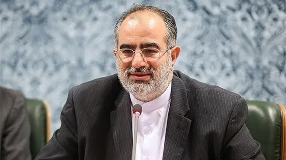 یادداشت بی پرده مشاور روحانی در باره مداح ناسزا گو