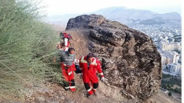 سقوط مرگبار پیرمرد از مخملکوه