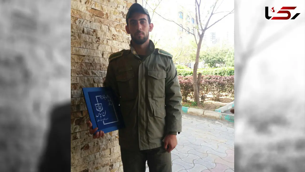 عکس / این سرباز فداکار جان ٥ نفر از مسافران نوروزی را نجات داد! + گفتگو