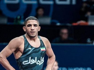 عموزاد حریفان را نابود می‌کند! / رحمان از روی حریف آمریکایی رد شد! + فیلم