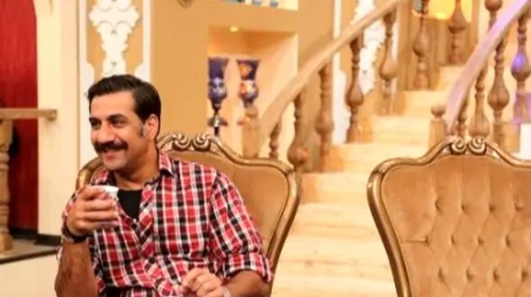 دکوراسیون خانه زیبا و نورگیر محمد نادری و تازه عروسش / منزلی با مبلمانی خوش‌رنگ، تراسی به سبک خانه مادربزرگها و تابلوهایی مینیمال+عکس