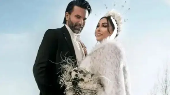 نگاهی به میز پذیرایی همسر علیرضا نیکبخت برای پنجمین سالگرد ازدواجشان+ عکس/ گُل آرایی خاص با انواع میوه و تنقلات خوشمزه و رنگارنگ