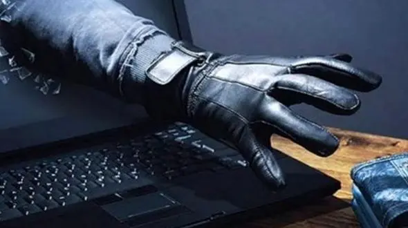 اتفاق عجیب در بانک شیراز