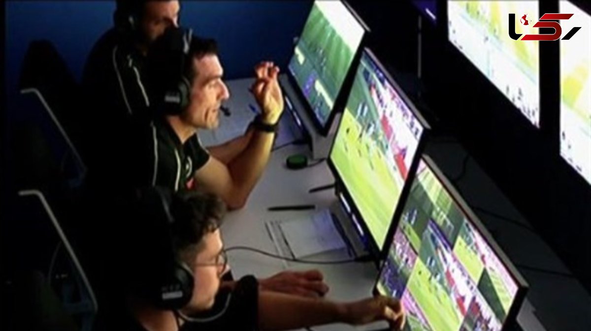 جنجال بعد از ال کلاسیکو : فیلم اظهار نظر عجیب داوران VAR روی گل فرمین