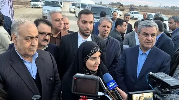 وزیر راه و شهرسازی در خوزستان: ایمنی راه ها اولویت دولت است