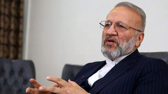 واکنش وزیر احمدی نژاد به بازگشت گشت ارشاد / فراجا در معرض یک امتحان است