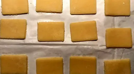 شیرینی شکری، طعم خاطره‌های شیرین کودکی