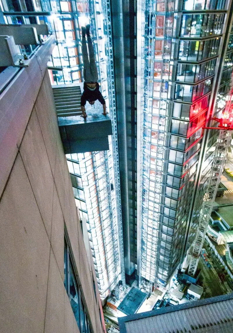 9502801_912