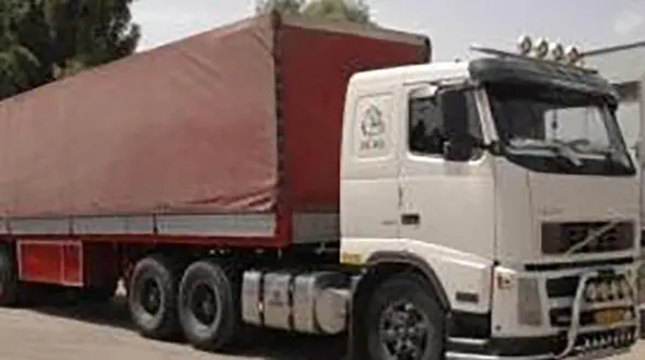 توقیف تریلی که پسر 9 ساله آن را در جاده قزوین می راند 