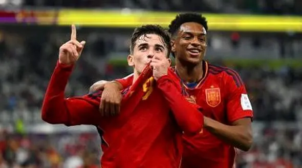 ترکیب تیم های ملی اسپانیا و مراکش اعلام شد