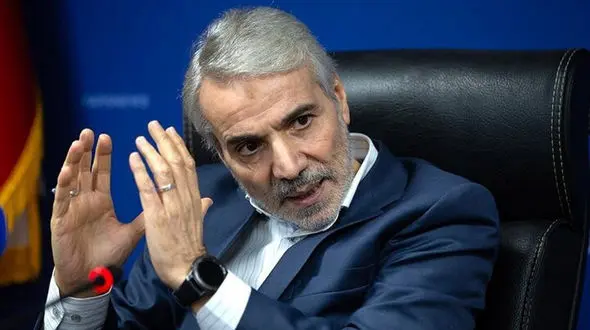 با مردم گرسنه نمی توانیم رودرروی دنیا بمانیم / گلوگاه دولت پزشکیان روابط خارجی اش است / یک گروه خواهان ابقای تحریم ها هستند