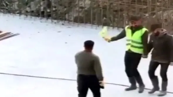 فیلم آواز  باشکوه و رقص کردی سرباز راهور ! / همه همراهش شدند !