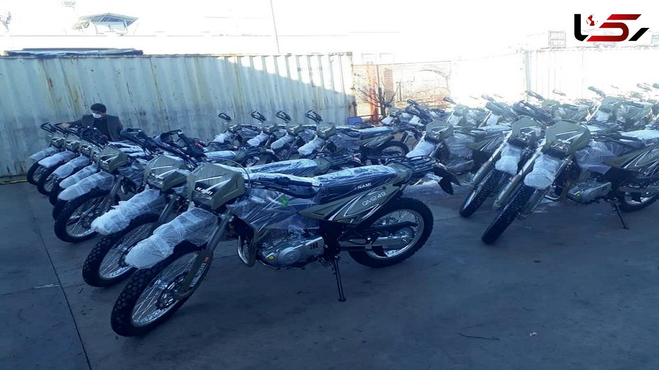 تحویل ۵۰ دستگاه موتورسیکلت به محیط بانان لرستان
