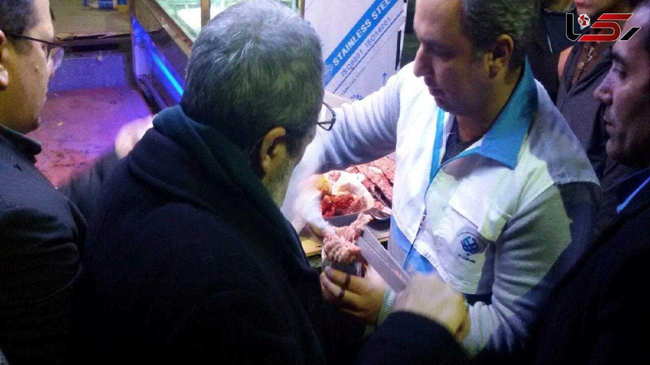  گشت شبانه تعزیرات و دادستانی در میدان آزادی تهران