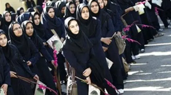 سرود دختران؛ نماد نشاط و پویندگی دختران ایرانی 