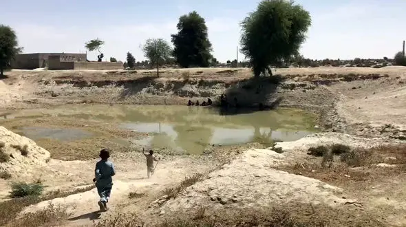 مرگ تلخ 2 زن در گودال آب روستای کمبل دلمراد / زن جوان برای نجات دیگری فدا شد