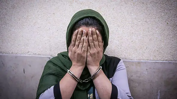 بازداشت زن بی آبرو در لنگرود که مواد ممنوعه داشت + جزییات