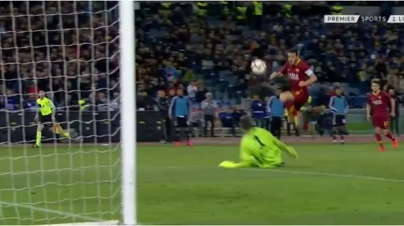 جنجال اقدام نامتعارف رونالدو مقابل یک بازیکن + تصاویر
